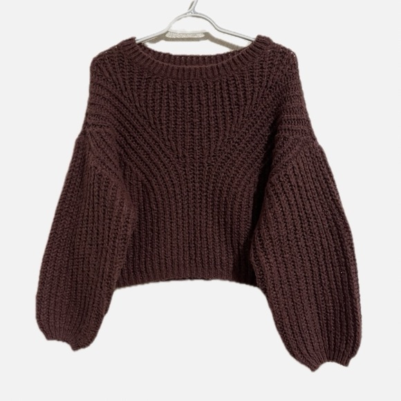 Gentle Fawn cropped bubble sleeve sweater. - Picture 1 of 3